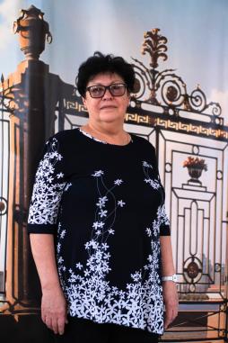 Ющенко Елена Николаевна